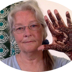 DA-Deb-Henna-Hand